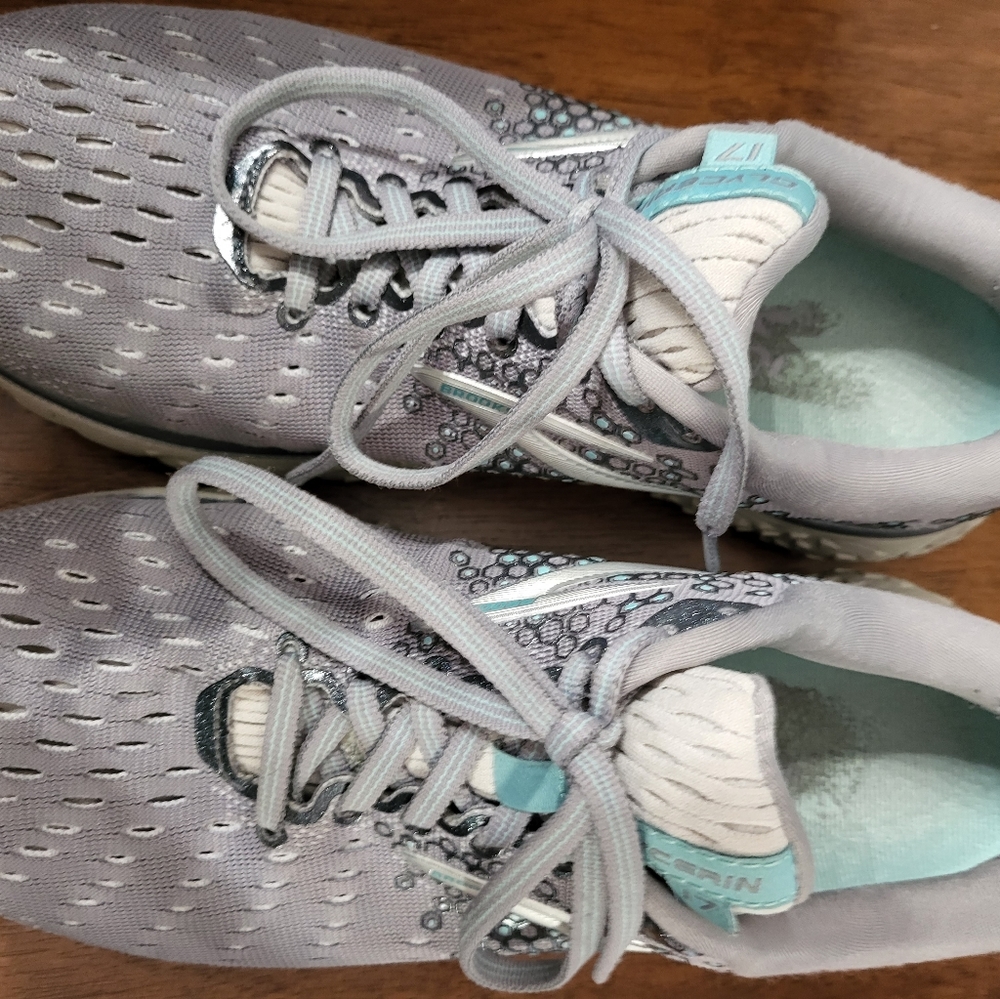 Used Brooks glycerin 17